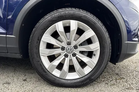 LL19EJD Volkswagen T-Roc 1.6 TDI SE 5dr ⭐1 Year VW Warranty⭐ Thumbnail #7