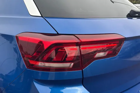 YA21CWC Volkswagen T-Roc 1.5 TSI EVO R-Line 5dr DSG Thumbnail #8