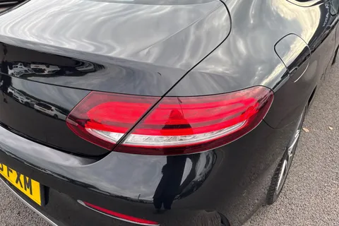 KJ18FXM Mercedes-Benz C Class 1.5 C200 MHEV AMG Line (Premium) G-Tronic+ Euro 6 (s/s) 2dr Thumbnail #8