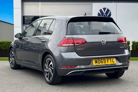 MD69FTC Volkswagen Golf 1.5 TSI Match Edition | Heated Seats | Navigation Thumbnail #3