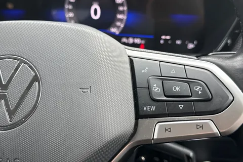 30 of 49 for VOLKSWAGEN T-CROSS 1.0 TSI SE 5dr