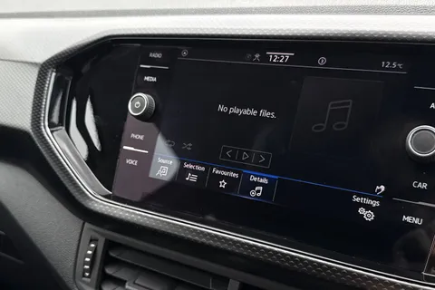 34 of 49 for VOLKSWAGEN T-CROSS 1.0 TSI SE 5dr