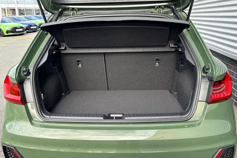 Audi A1 1.5 TFSI 35 Black Edition Sportback S Tronic Euro 6 (s/s) 5dr Thumbnail #7