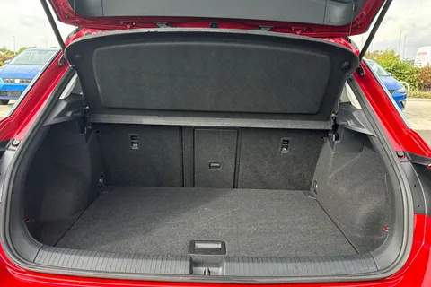 7 of 48 for VOLKSWAGEN T-ROC 1.5 TSI Style 5dr