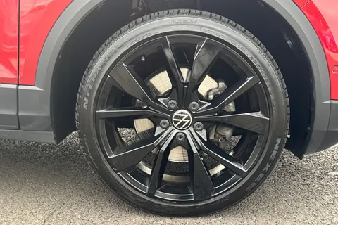 11 of 48 for VOLKSWAGEN T-ROC 1.5 TSI Style 5dr