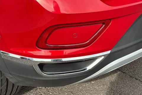 26 of 48 for VOLKSWAGEN T-ROC 1.5 TSI Style 5dr