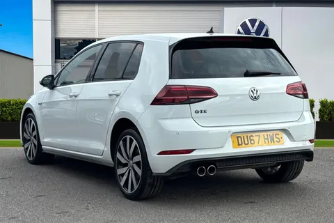 DU67HWS Volkswagen Golf 1.4 TSI GTE Advance 5dr DSG ⭐Convenience pack, Winter pack⭐ Thumbnail #3
