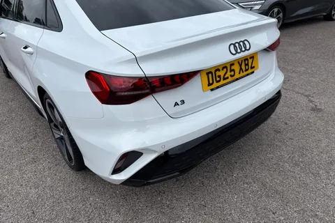 DG25XBZ Audi A3 Black Edition 35 TFSI  150 PS S tronic Thumbnail #8