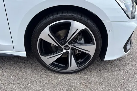 DG25XBZ Audi A3 Black Edition 35 TFSI  150 PS S tronic Thumbnail #10