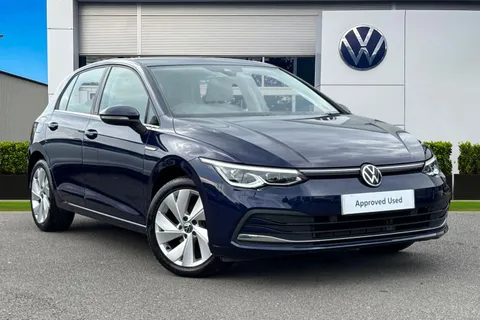 DV70LZE Volkswagen Golf 1.5 TSI 150 Style 5dr⭐ Rear view camera, Keyless entry⭐ Thumbnail #2