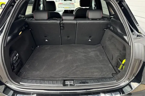 DX74LVW Mercedes-Benz Gla 2.0 GLA200d AMG Line (Executive) 8G-DCT Euro 6 (s/s) 5dr Thumbnail #7