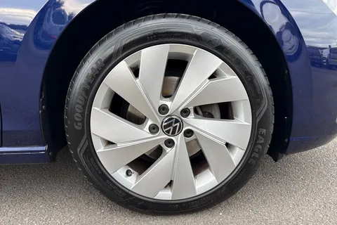 DV70LZE Volkswagen Golf 1.5 TSI 150 Style 5dr⭐ Rear view camera, Keyless entry⭐ Thumbnail #10