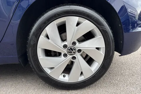 DV70LZE Volkswagen Golf 1.5 TSI 150 Style 5dr⭐ Rear view camera, Keyless entry⭐ Thumbnail #11