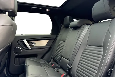 KT24HVP Land Rover Discovery Sport 2.0 D200 Dynamic HSE 5dr Thumbnail #5