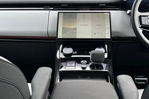 DV23NYK Land Rover Range Rover Sport 3.0 P440e Autobiography 5dr Thumbnail #16