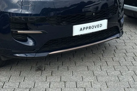 DV23NYK Land Rover Range Rover Sport 3.0 P440e Autobiography 5dr Thumbnail #31