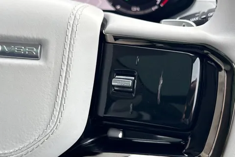 DV23NYK Land Rover Range Rover Sport 3.0 P440e Autobiography 5dr Thumbnail #41