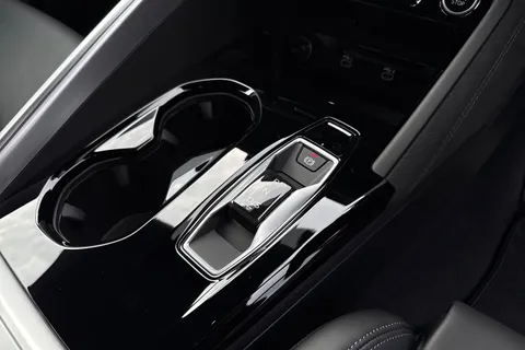  Audi Q5 2.0 TDI Edition 1 Sportback S Tronic quattro Euro 6 (s/s) 5dr Thumbnail #23