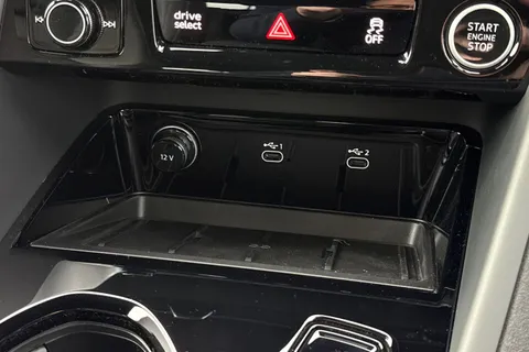  Audi Q5 2.0 TDI Edition 1 Sportback S Tronic quattro Euro 6 (s/s) 5dr Thumbnail #51