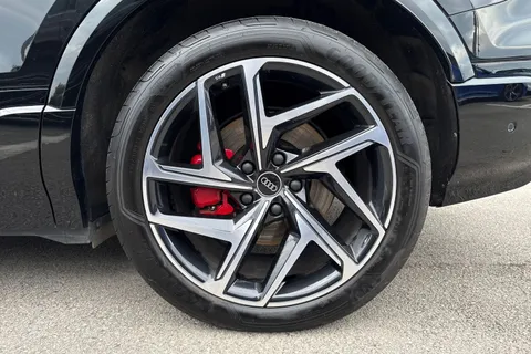 KM74ZLU Audi Sq6 E-Tron SQ6 SUV Edition 1 e-tron kW Thumbnail #13