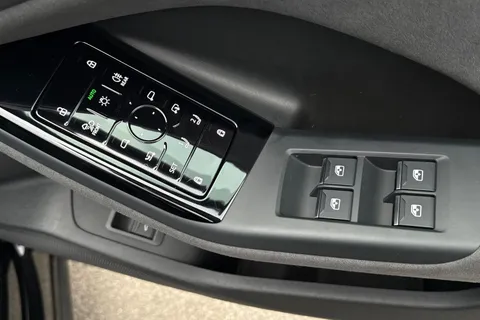 KM74ZLU Audi Sq6 E-Tron SQ6 SUV Edition 1 e-tron kW Thumbnail #22