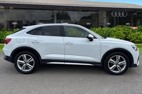 DG74ZKF Audi Q3 S line 35 TDI 150 PS S tronic Thumbnail #4