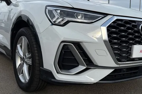 DG74ZKF Audi Q3 S line 35 TDI 150 PS S tronic Thumbnail #9