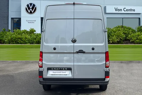 RV75NXA Volkswagen Crafter 2.0TDI 140PS CR35 LWB Commerce Plus Auto-2025 Model Thumbnail #5