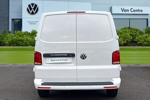 BG74AYV Volkswagen Transporter 2.0 TDI 110 Highline Van Thumbnail #5