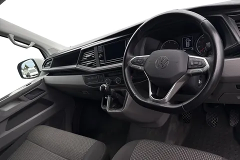 BG74AYV Volkswagen Transporter 2.0 TDI 110 Highline Van Thumbnail #8