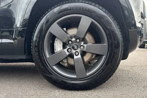 KM24ZHA Land Rover Defender 110 3.0 D300 110 X-Dynamic HSE 5dr Thumbnail #9