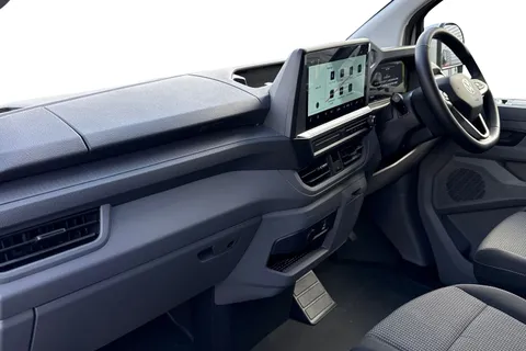 BV75OFA Volkswagen E-Transporter SWB 218PS  65kWh Electric Panel Van Thumbnail #15