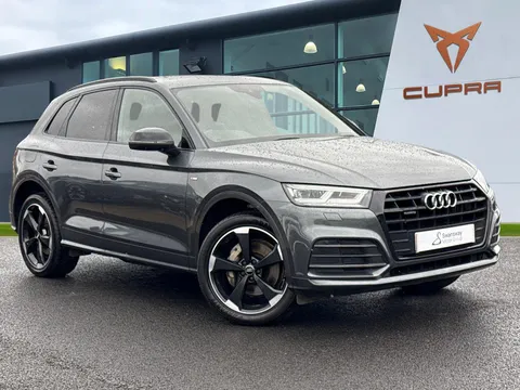 KM19ODZ Audi Q5 2.0 TDI 40 Black Edition S Tronic quattro Euro 6 (s/s) 5dr Thumbnail #2