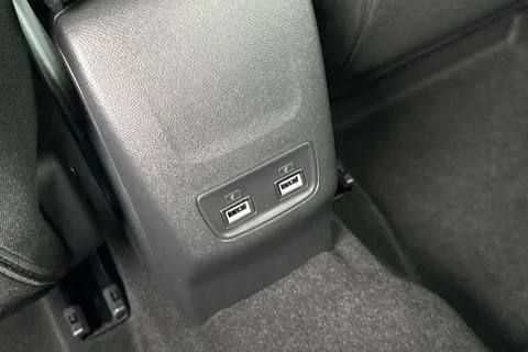 37 of 66 for PEUGEOT 208 100kW E-Style 50kWh 5dr Auto