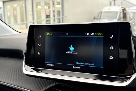 48 of 66 for PEUGEOT 208 100kW E-Style 50kWh 5dr Auto