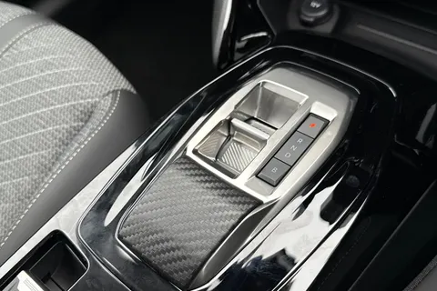 57 of 66 for PEUGEOT 208 100kW E-Style 50kWh 5dr Auto