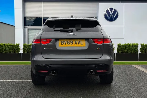 BV69AVL Jaguar F-Pace 3.0 D300 V6 S Auto AWD Euro 6 (s/s) 5dr Thumbnail #5