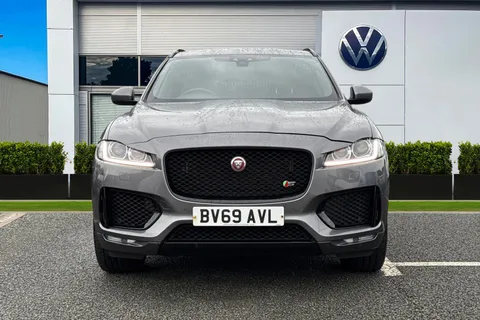 BV69AVL Jaguar F-Pace 3.0 D300 V6 S Auto AWD Euro 6 (s/s) 5dr Thumbnail #6