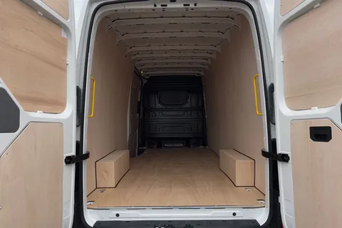 MF75FON Volkswagen Crafter CR35 Panel Van Commerce Plus LWB 163 PS 2.0 TDI rwd manual Thumbnail #10