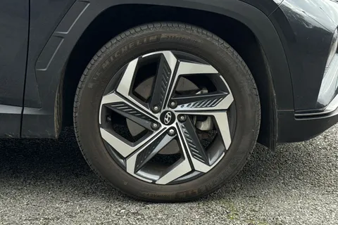 DA73ENW Hyundai Tucson 1.6 h T-GDi Ultimate Auto Euro 6 (s/s) 5dr Thumbnail #13