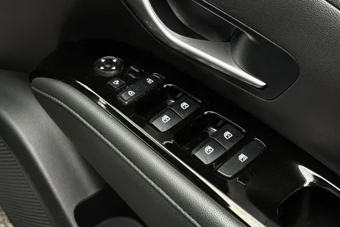 DA73ENW Hyundai Tucson 1.6 h T-GDi Ultimate Auto Euro 6 (s/s) 5dr Thumbnail #24