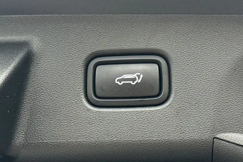 DA73ENW Hyundai Tucson 1.6 h T-GDi Ultimate Auto Euro 6 (s/s) 5dr Thumbnail #31