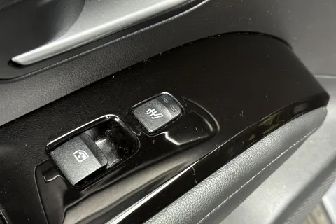 DA73ENW Hyundai Tucson 1.6 h T-GDi Ultimate Auto Euro 6 (s/s) 5dr Thumbnail #32