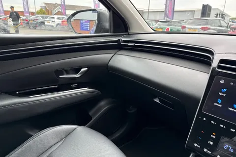 DA73ENW Hyundai Tucson 1.6 h T-GDi Ultimate Auto Euro 6 (s/s) 5dr Thumbnail #34