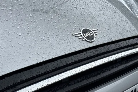 PE72YMM Mini Hatch 1.5 Cooper Classic Steptronic Euro 6 (s/s) 3dr Thumbnail #27