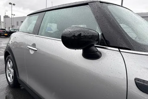 PE72YMM Mini Hatch 1.5 Cooper Classic Steptronic Euro 6 (s/s) 3dr Thumbnail #28