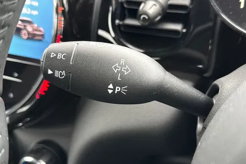 PE72YMM Mini Hatch 1.5 Cooper Classic Steptronic Euro 6 (s/s) 3dr Thumbnail #42