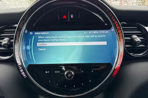 PE72YMM Mini Hatch 1.5 Cooper Classic Steptronic Euro 6 (s/s) 3dr Thumbnail #43