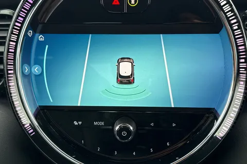 PE72YMM Mini Hatch 1.5 Cooper Classic Steptronic Euro 6 (s/s) 3dr Thumbnail #44