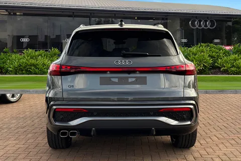  Audi Q5 2.0 TDI S line S Tronic quattro Euro 6 (s/s) 5dr Thumbnail #5